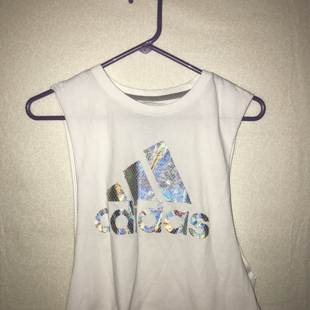 MOVING! MUST GO! Adidas cropped muscle tee